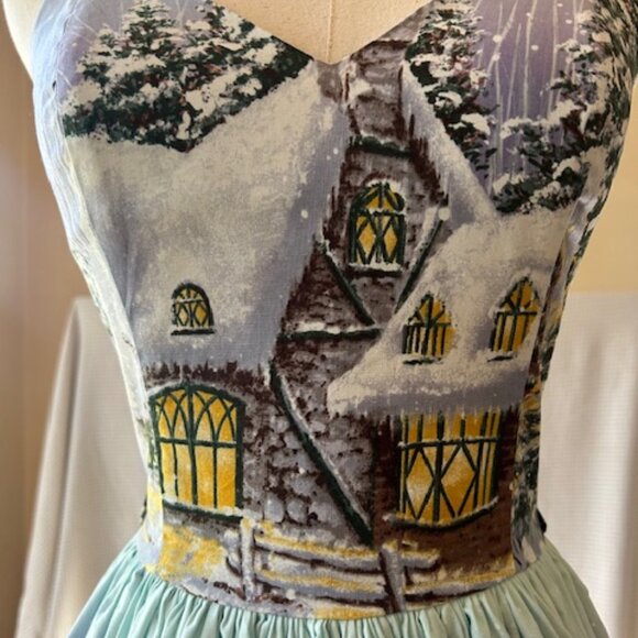Bernie Dexter Winter Wonderland Village Scene Dress - Picture 4 of 8
